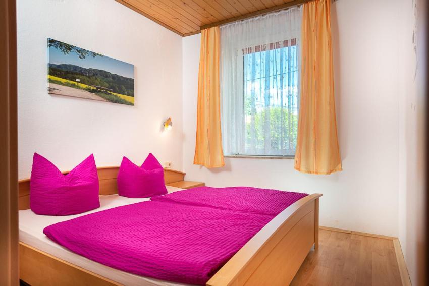 Ferienhaus "Zur Alten Schule" Mittelndorf Esterno foto